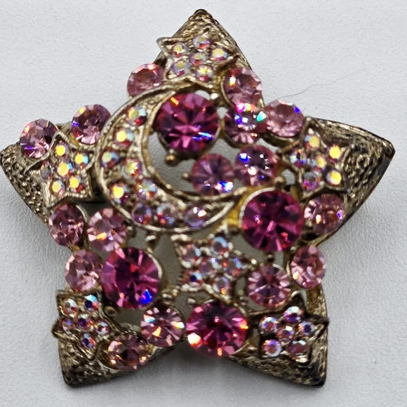 VINTAGE Star Brooch Auro Borealis Moon Stars In Pink Crystals - Picture 2 of 10
